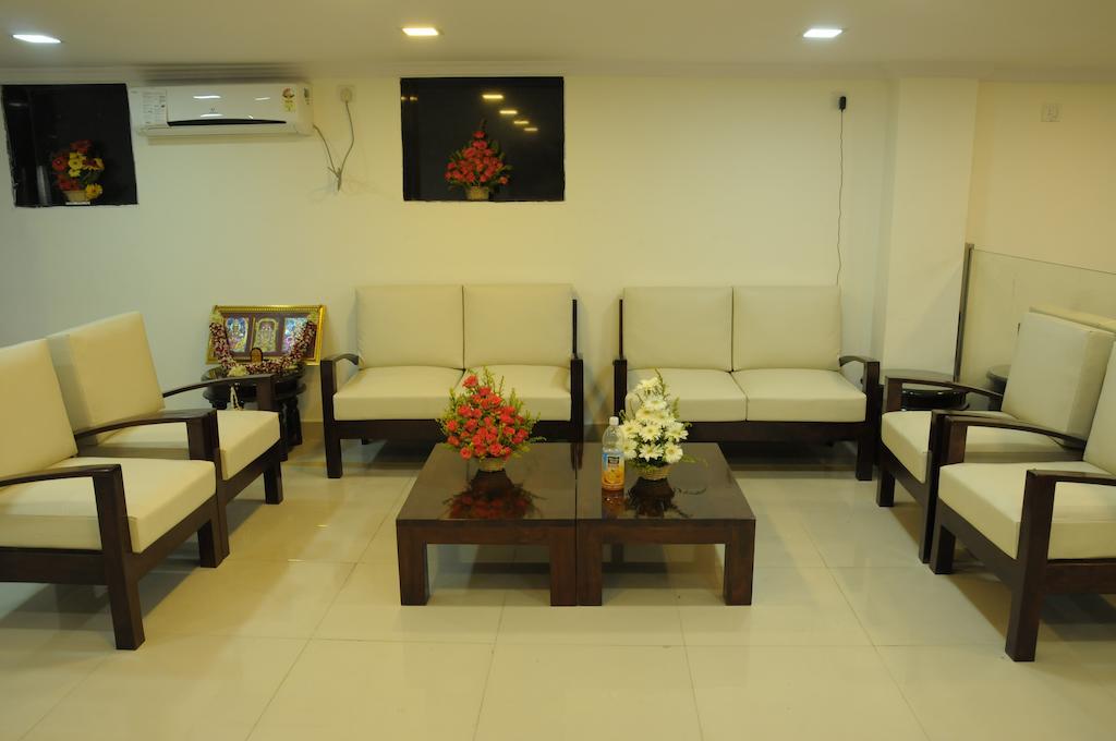 Hotel Executive Inn Vijayawāda Exterior foto