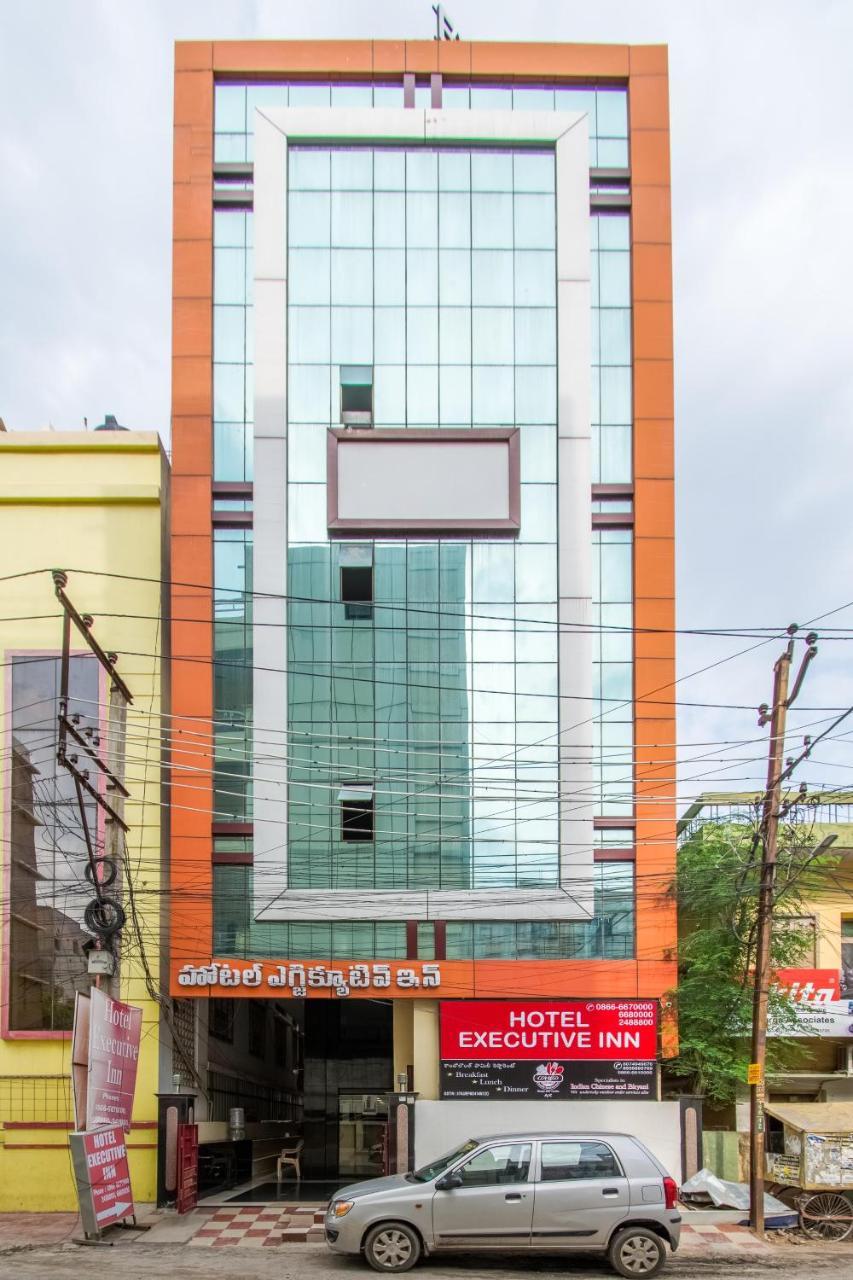 Hotel Executive Inn Vijayawāda Exterior foto